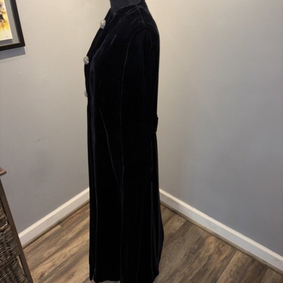 VTG Black Velvet Duster Coat Rhinestone Buttons Long 60's Luxury Romantic Sz S - Picture 2 of 14
